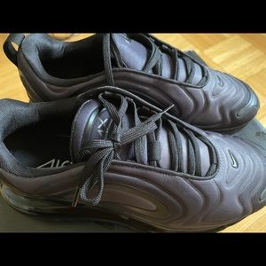 Nike Women’s Air Max 720 Black Size 8.5